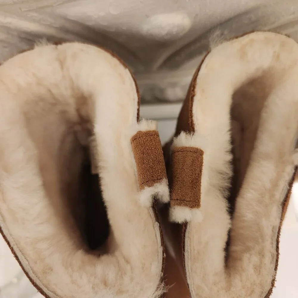 UGG 